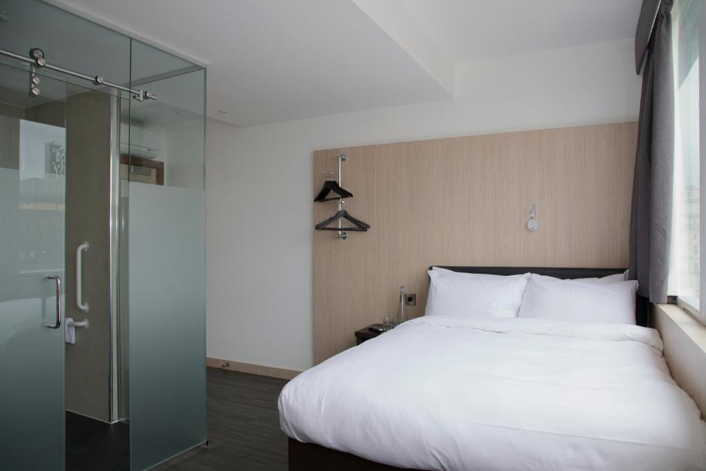 The Z Hotel 3*